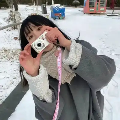 卢浅伽